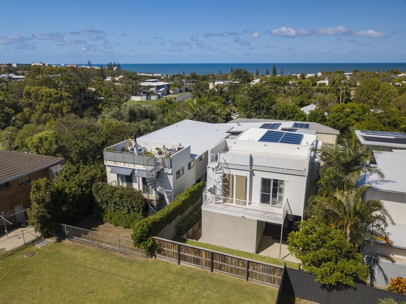 27 Headlands Court, Moffat Beach, QLD 4551