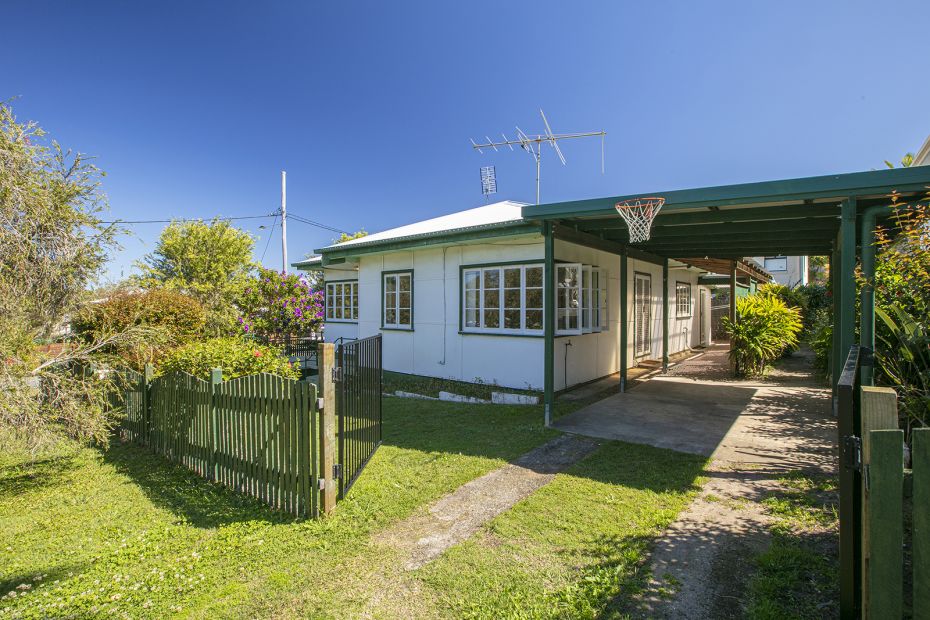 56 Henzell Street, Dicky Beach, QLD 4551