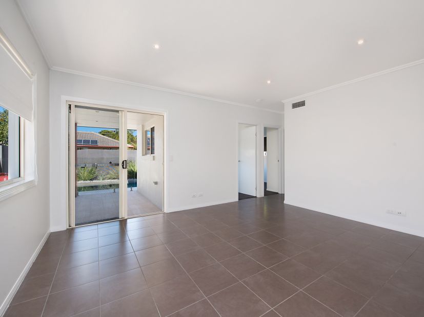 5 Headlands Court, Moffat Beach, Qld 4551