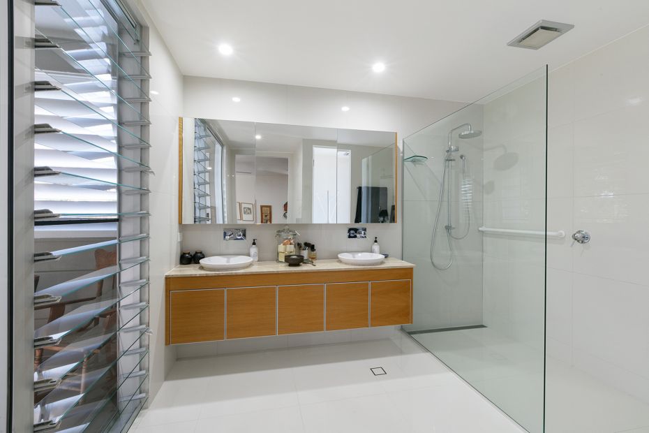 29 Headlands Court, Moffat Beach, Qld 4551
