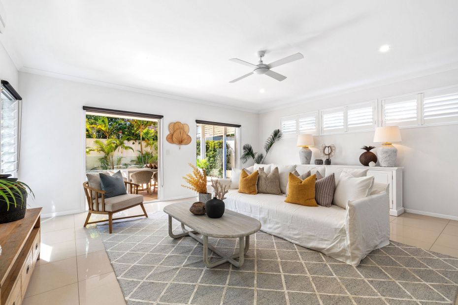 27A Macdonald Street, Dicky Beach, Qld 4551