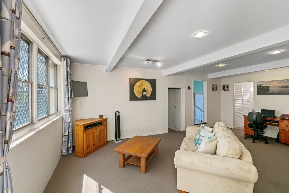 11 Barr Avenue, Shelly Beach, Qld 4551