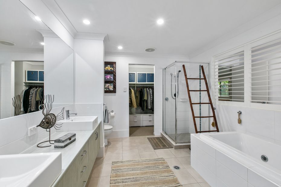1 Lawley Street, Dicky Beach, Qld 4551