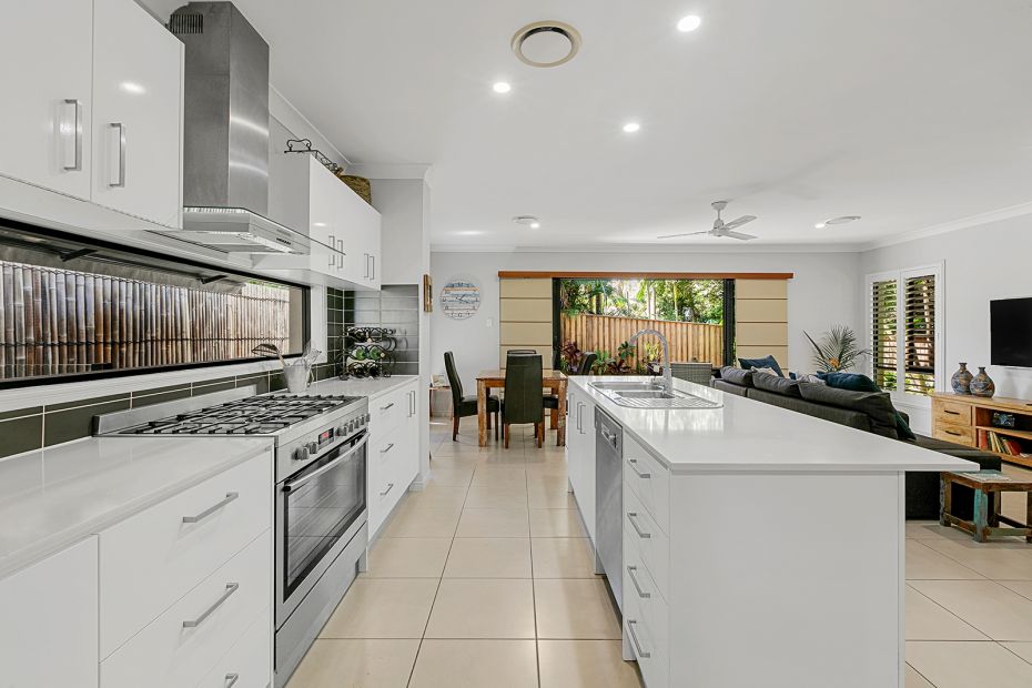 1 Lawley Street, Dicky Beach, Qld 4551