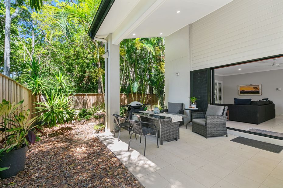 1 Lawley Street, Dicky Beach, Qld 4551