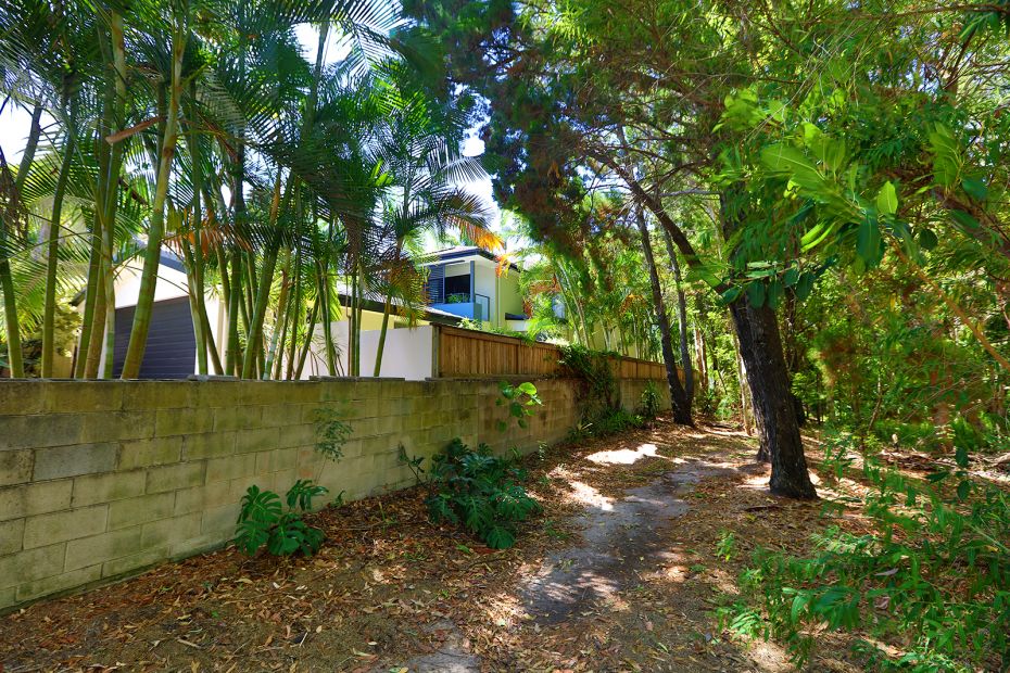1 Lawley Street, Dicky Beach, Qld 4551
