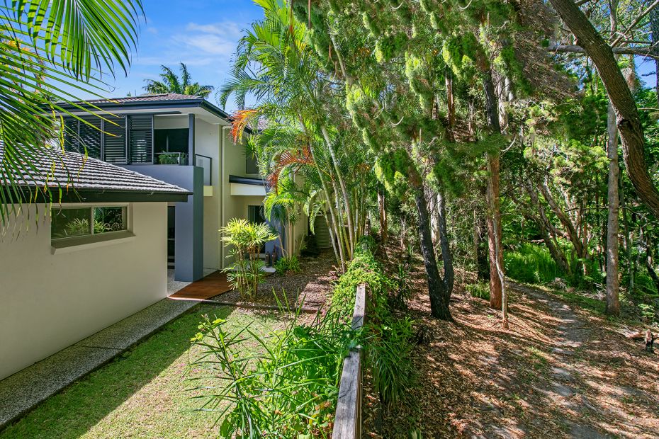 1 Lawley Street, Dicky Beach, Qld 4551
