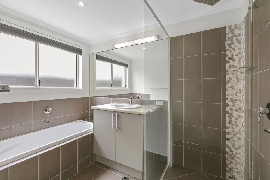 5 Headlands Court, Moffat Beach, Qld 4551