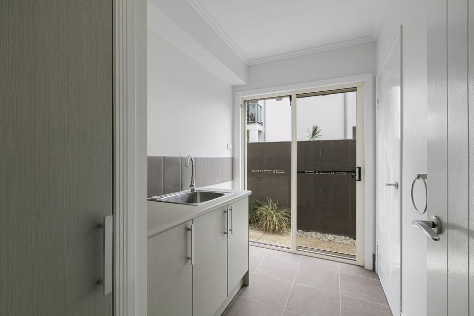 5 Headlands Court, Moffat Beach, Qld 4551
