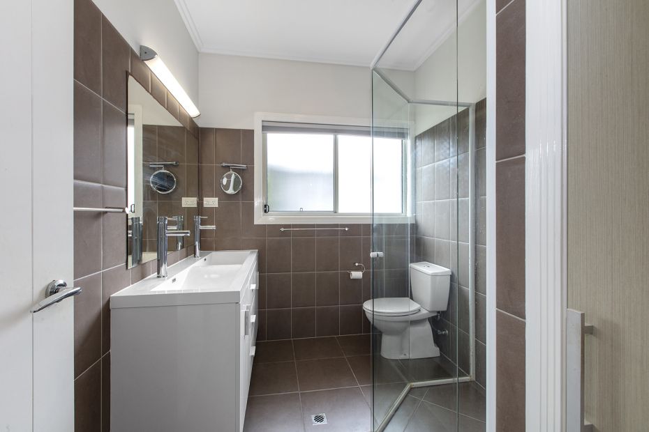 5 Headlands Court, Moffat Beach, Qld 4551