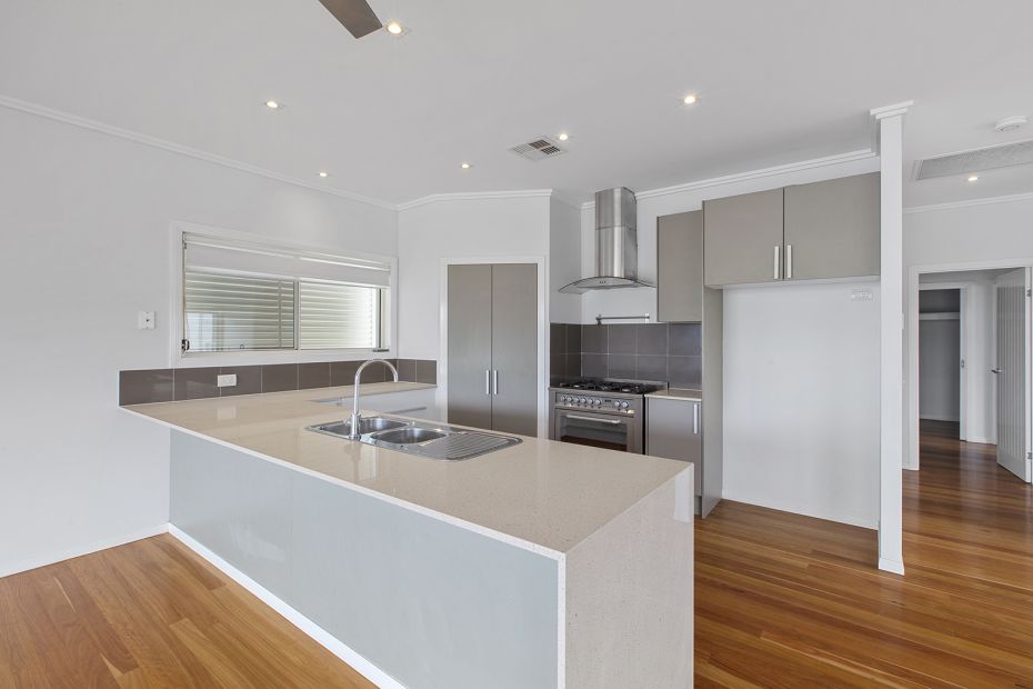 5 Headlands Court, Moffat Beach, Qld 4551