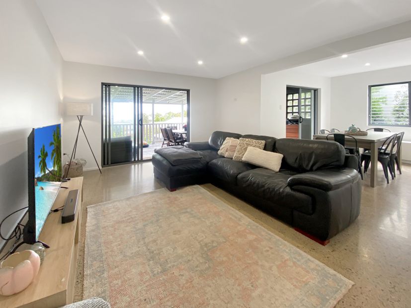 7 Russell Street, Moffat Beach, Qld 4551