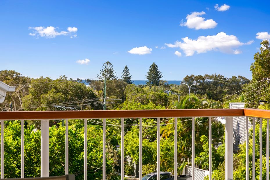 5 Dicky Beach Close, Dicky Beach, Qld 4551