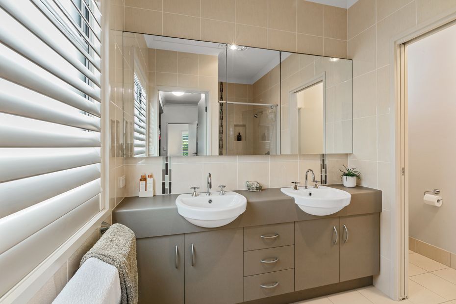 5 Dicky Beach Close, Dicky Beach, Qld 4551