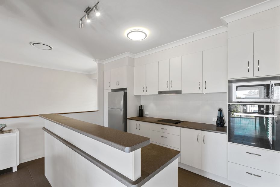 5 Dicky Beach Close, Dicky Beach, Qld 4551
