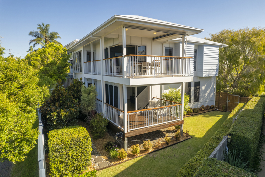 5 Dicky Beach Close, Dicky Beach, Qld 4551