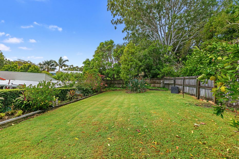 11 Gladstone Parade, Moffat Beach, Qld 4551