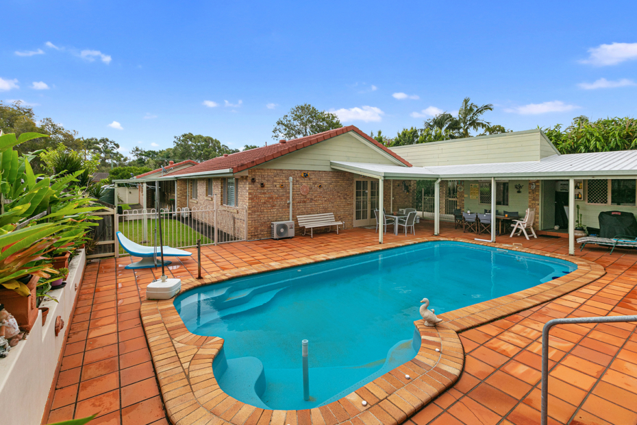 11 Gladstone Parade, Moffat Beach, Qld 4551