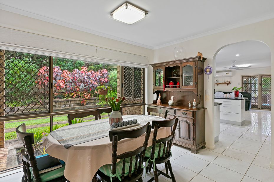 11 Gladstone Parade, Moffat Beach, Qld 4551