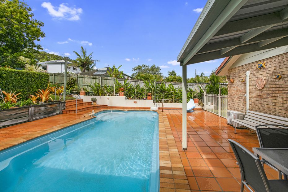 11 Gladstone Parade, Moffat Beach, Qld 4551