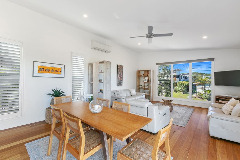 1 Russell Street, Moffat Beach, Queensland 4551