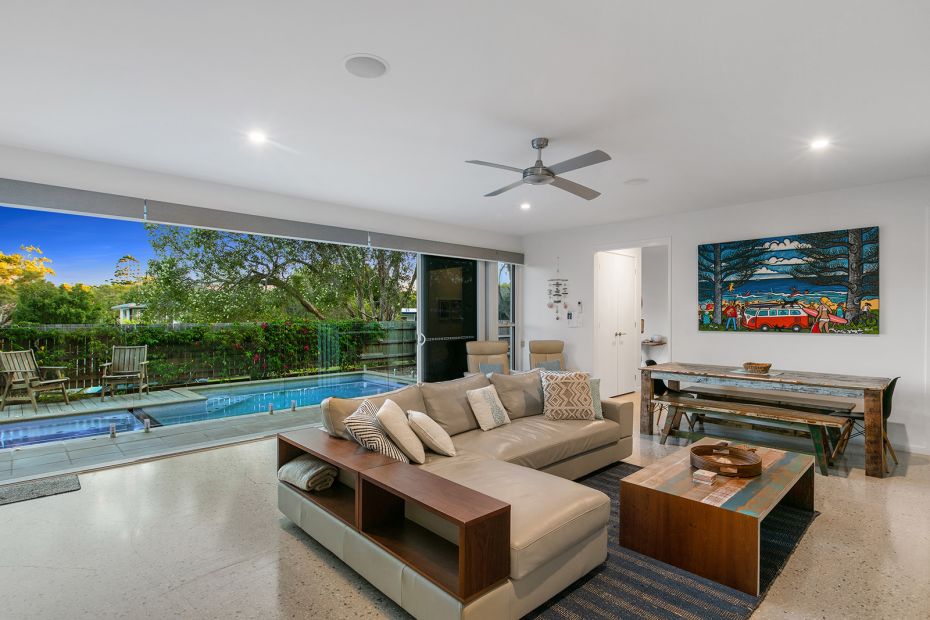 1 Russell Street, Moffat Beach, Queensland 4551