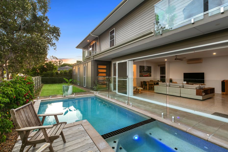 1 Russell Street, Moffat Beach, Queensland 4551