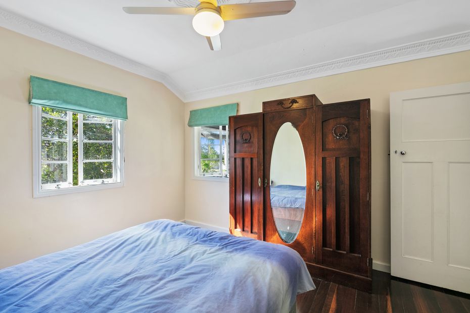 2 Ernest Street, Kings Beach, Qld 4551