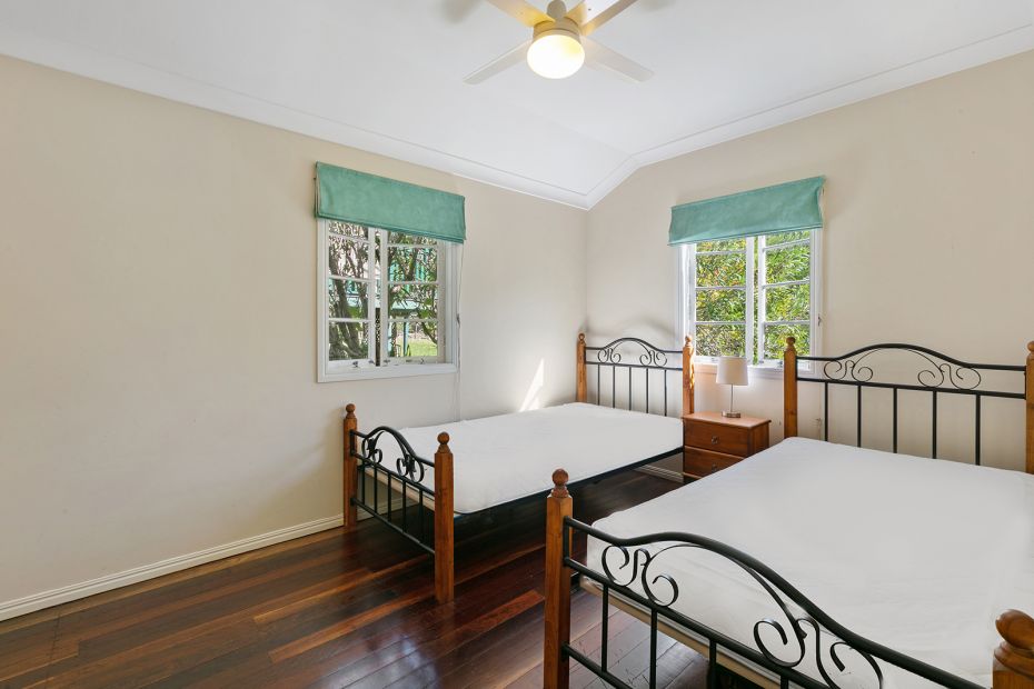 2 Ernest Street, Kings Beach, Qld 4551