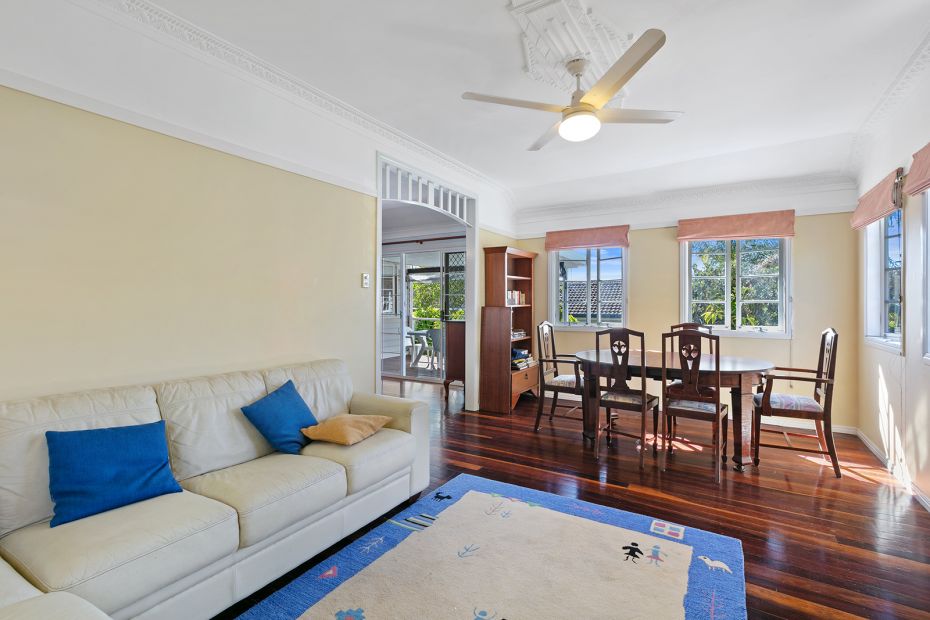 2 Ernest Street, Kings Beach, Qld 4551