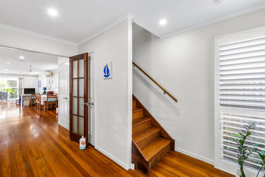 43 Grigor Street  Moffat Beach, Qld 4551