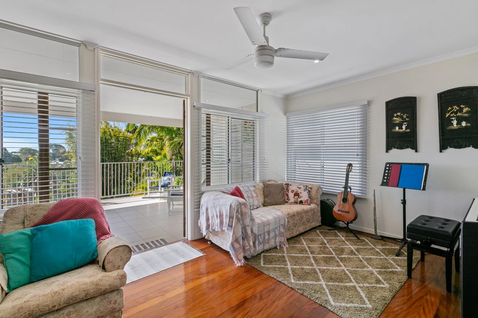 43 Grigor Street  Moffat Beach, Qld 4551
