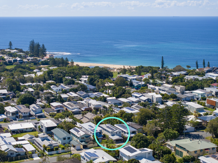 43 Grigor Street  Moffat Beach, Qld 4551