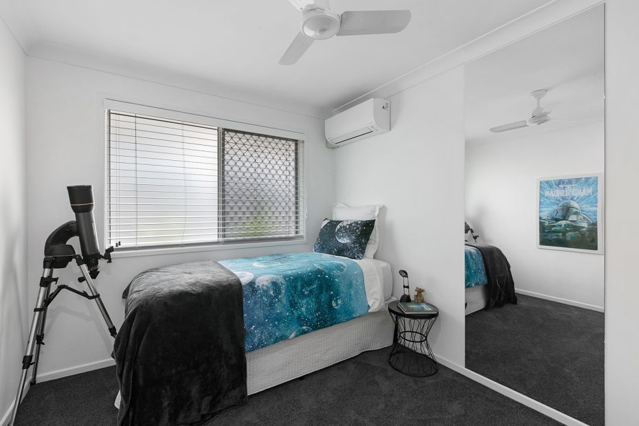 2 Sutherland Street, Dicky Beach, Qld 4551