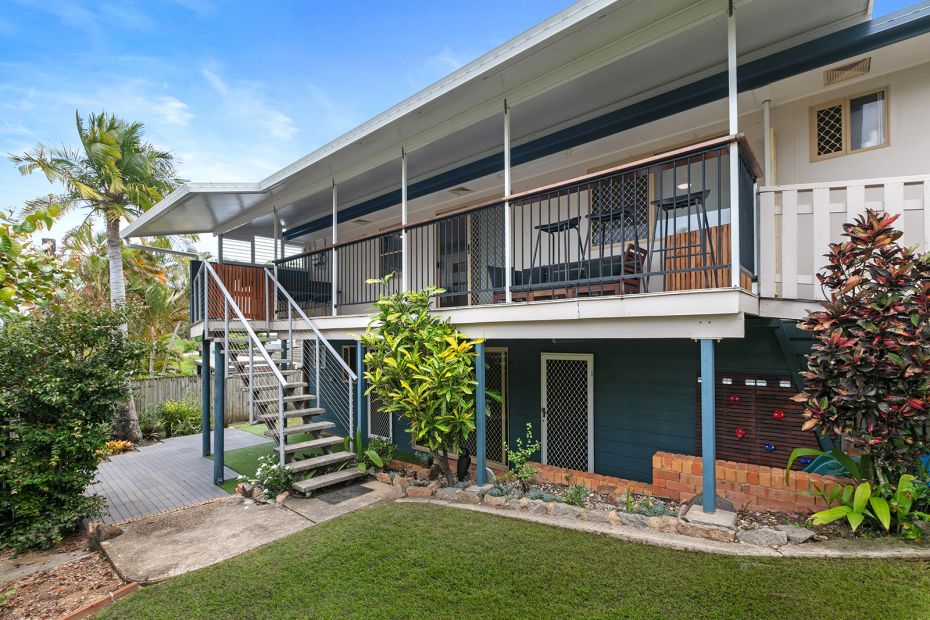 1 Grevillea Court, Moffat Beach, Queensland 4551