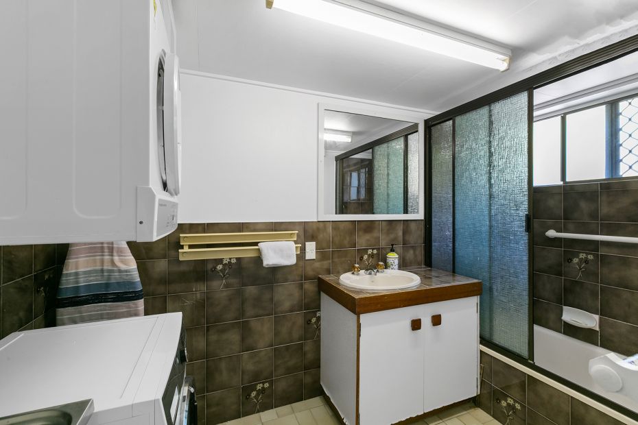 1/11 Banksia Street, Shelly Beach, Queensland 4551