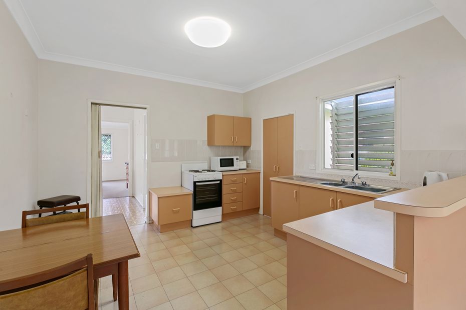 25 Seaview Terrace, Moffat Beach, Qld 4551