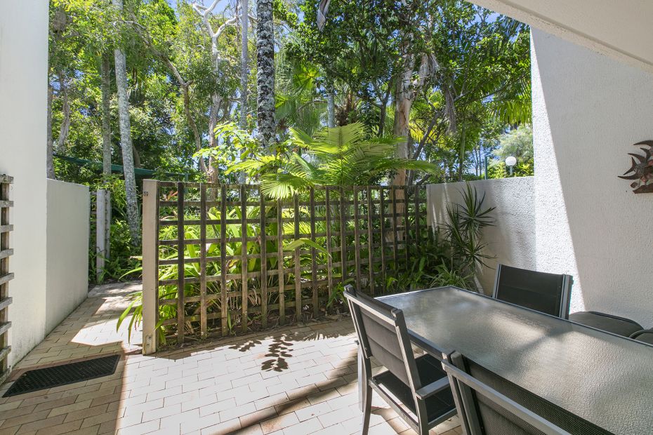 2/1 Bryce Street, Moffat Beach, Qld 4551