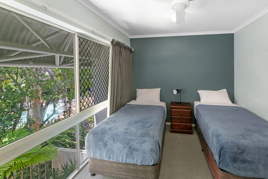 2/1 Bryce Street, Moffat Beach, Qld 4551