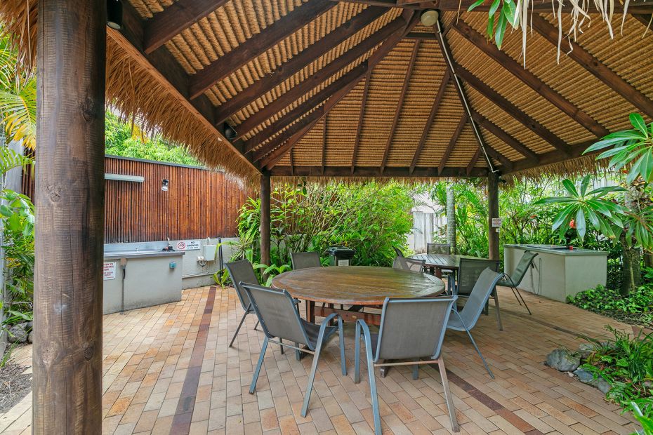2/1 Bryce Street, Moffat Beach, Qld 4551