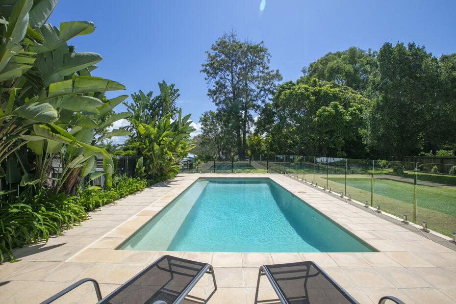 6 Derby Road, Moffat Beach, Qld 4551