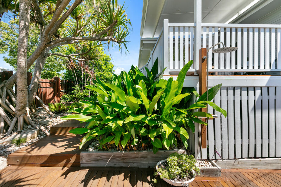 6 Derby Road, Moffat Beach, Qld 4551