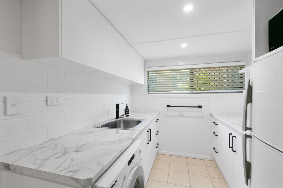 6 Derby Road, Moffat Beach, Qld 4551