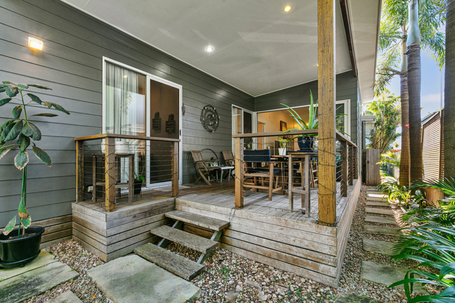 80 Nothling Street, Moffat Beach, Queensland 4551