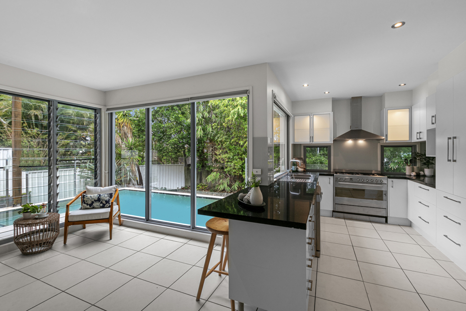 21 Seaview Terrace, Moffat Beach, Qld 4551