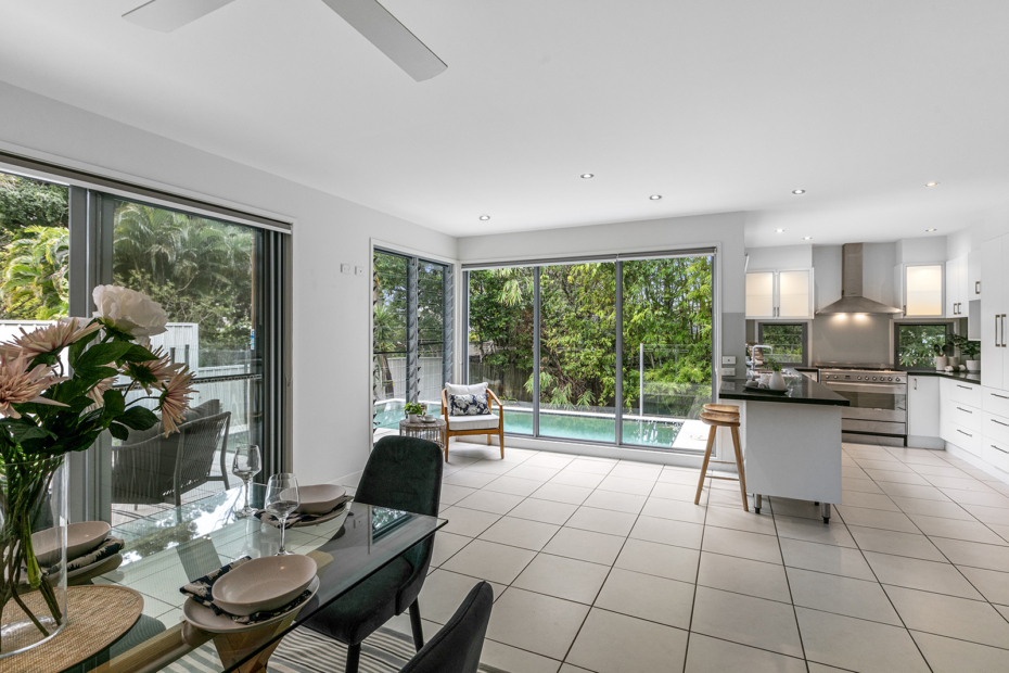 21 Seaview Terrace, Moffat Beach, Qld 4551