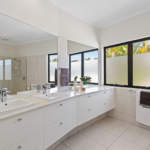 8 William Street, Shelly Beach, Queensland 4551