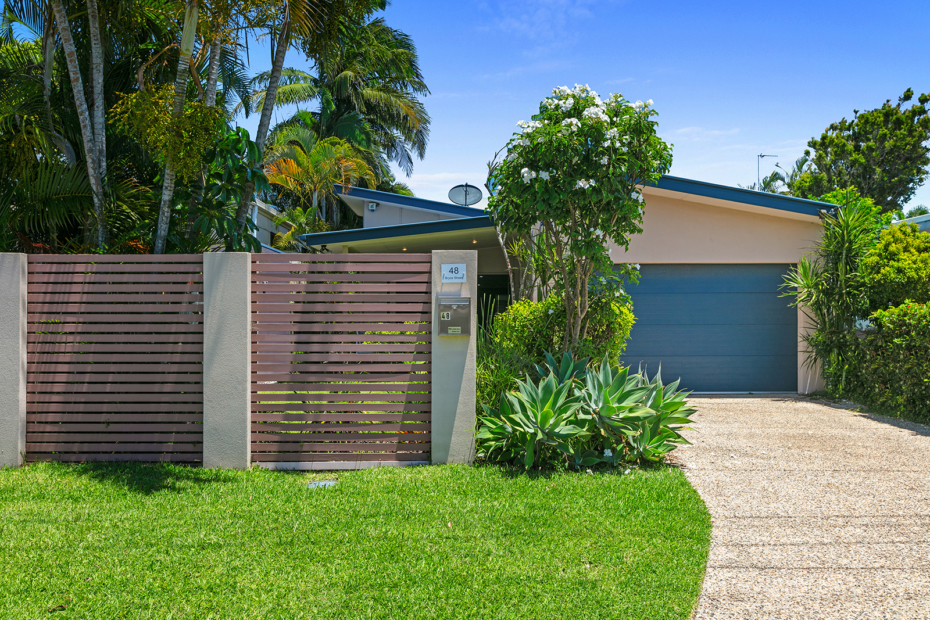 48 Bryce Street, Moffat Beach, Queensland 4551