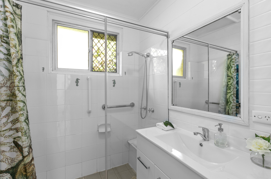 19 Edmund Street, Shelly Beach, Qld 4551