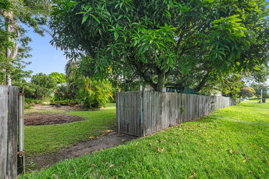 19 Edmund Street, Shelly Beach, Qld 4551
